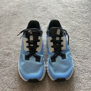 On CloudStratus in Blue